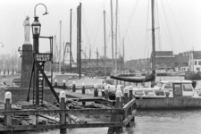 HvW-22038011 De haven van Volendam. De raad praat donderdag over de voorstellen voor verhoging van tarieven jachthaven ...